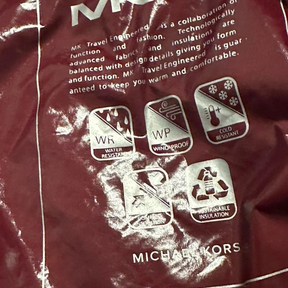 Men's Michael Kors Red Travel Engineered Puffer Jacket, Size XL - Picture 5 of 7